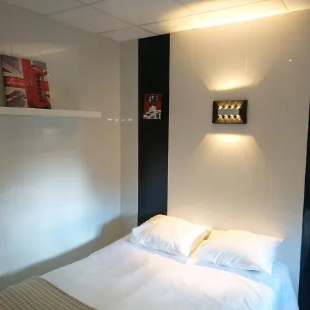 Aparthotel Leon-mauris Appart & &